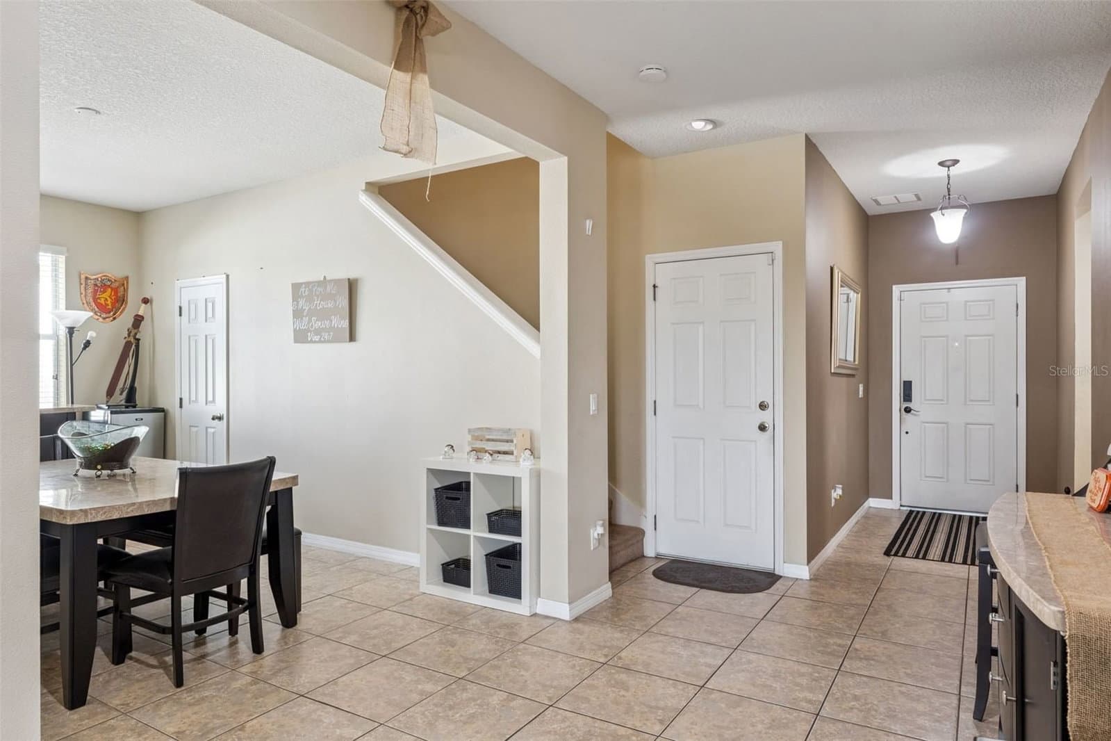3632 CRESWICK