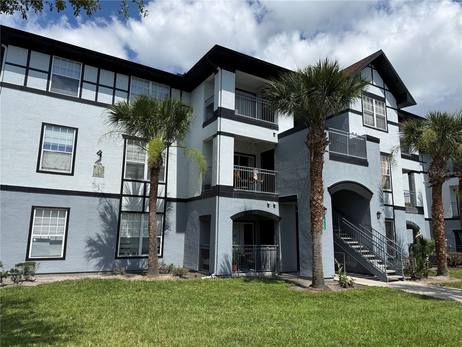 3725 CASTLE PINES