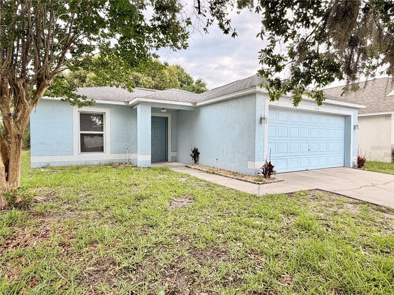 426 WOODBURY PINES