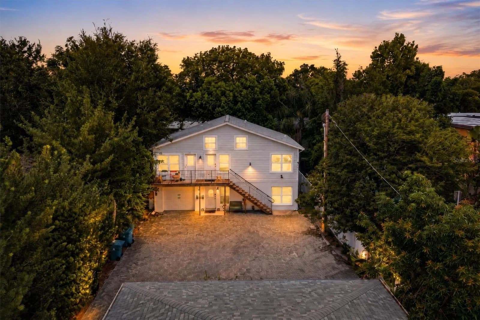 1505 CATHERINE