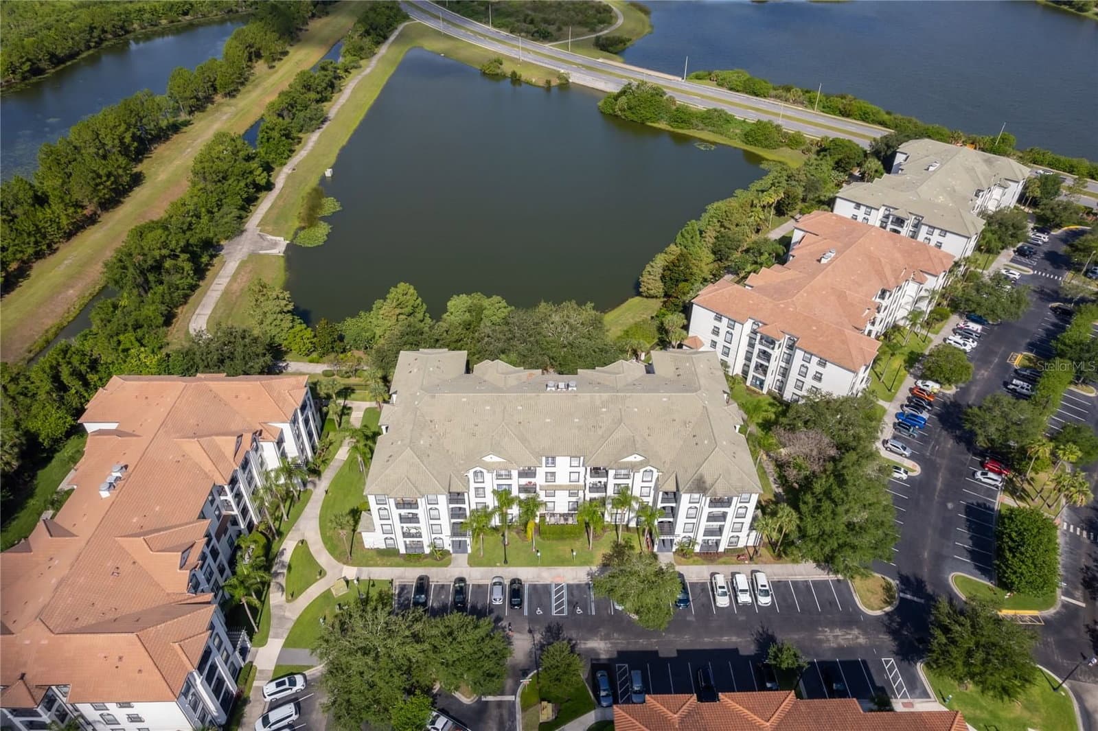 4102 BREAKVIEW