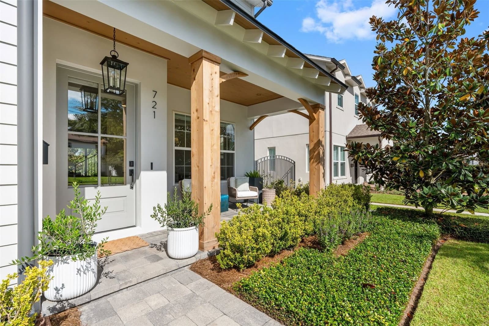 721 GOLFVIEW