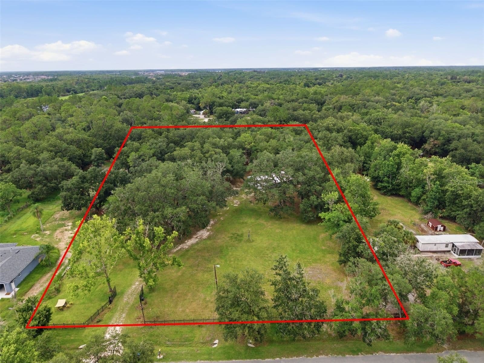 18127 CEDARHURST