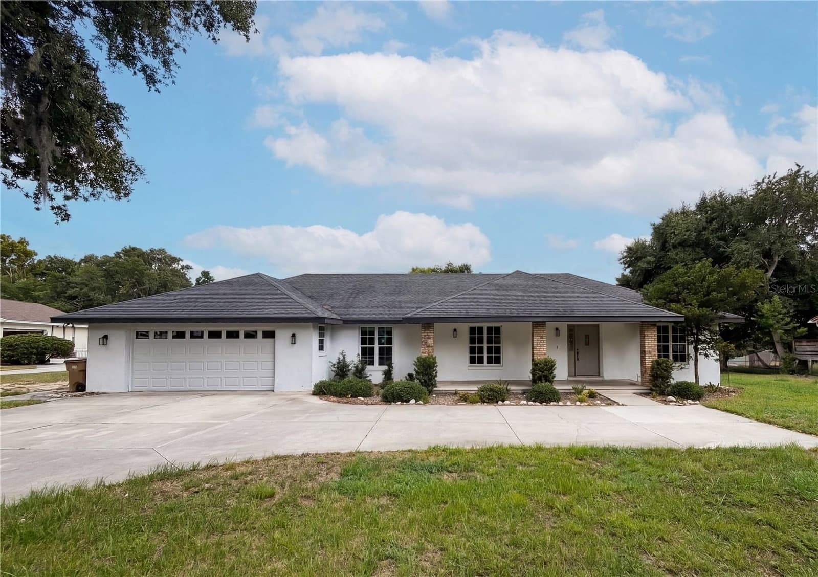 11200 ROSEHILL