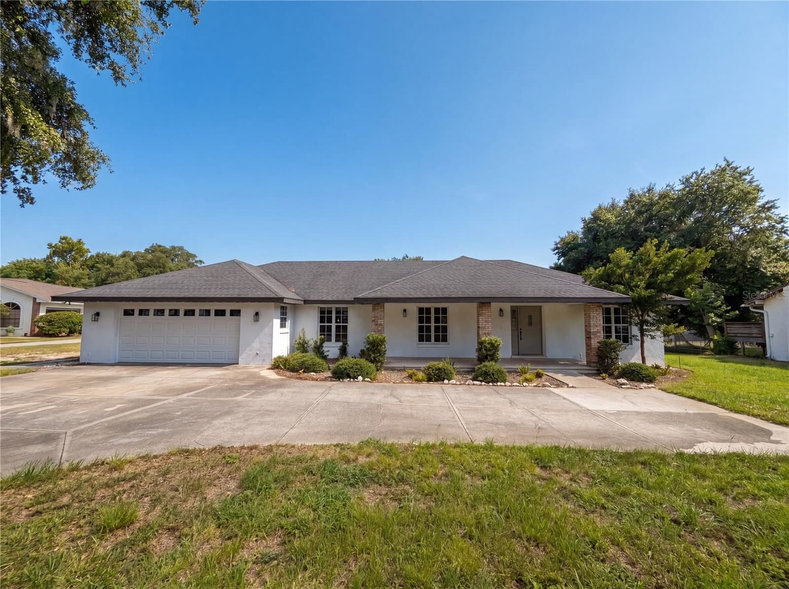 11200 ROSEHILL