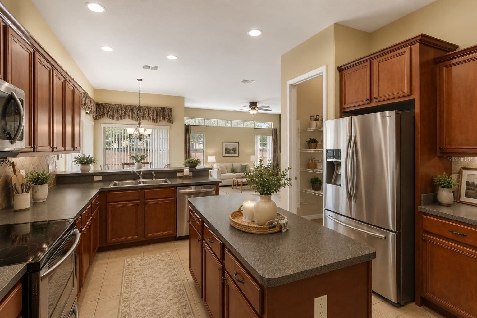 16407 BRISTOL LAKE