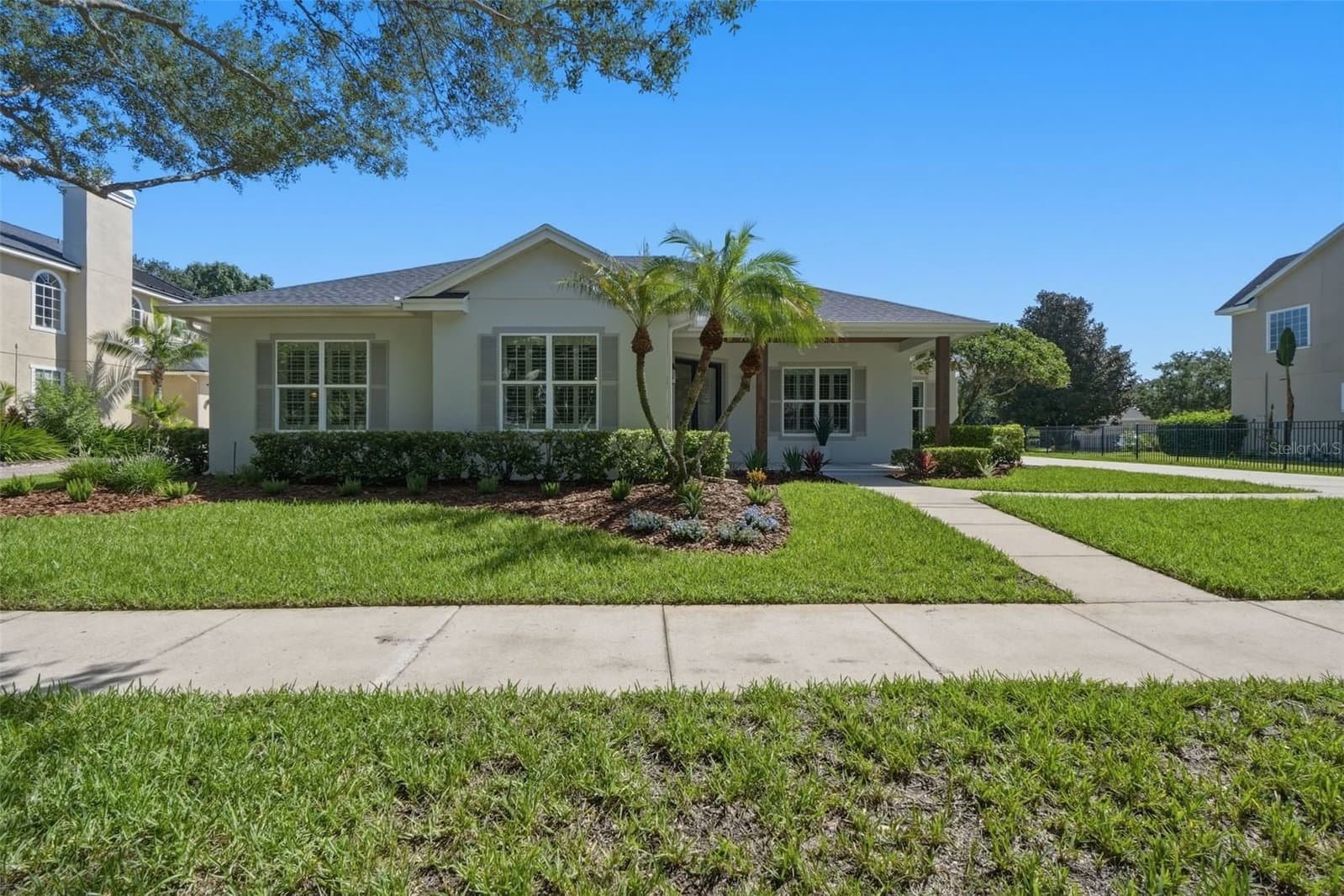 9589 PINE LILY
