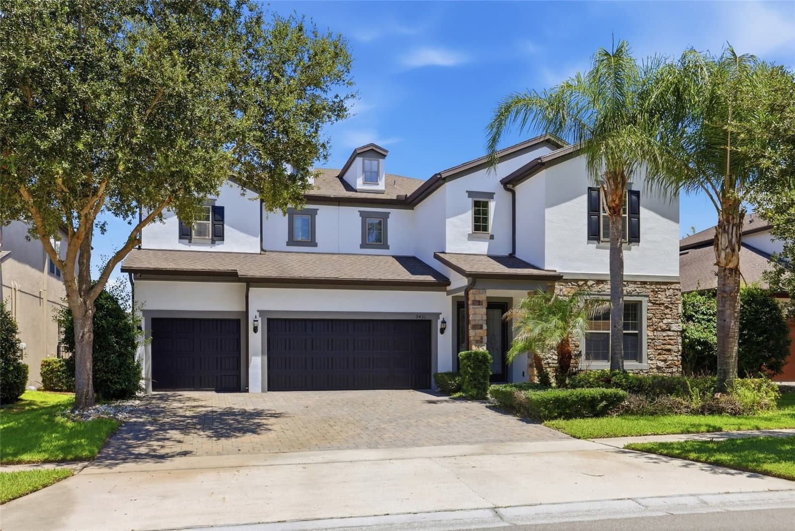 9431 ROYAL ESTATES