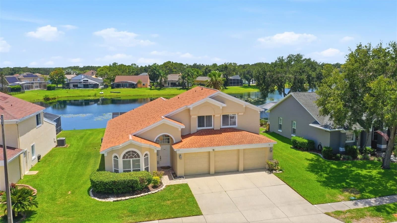 13494 FALCON POINTE