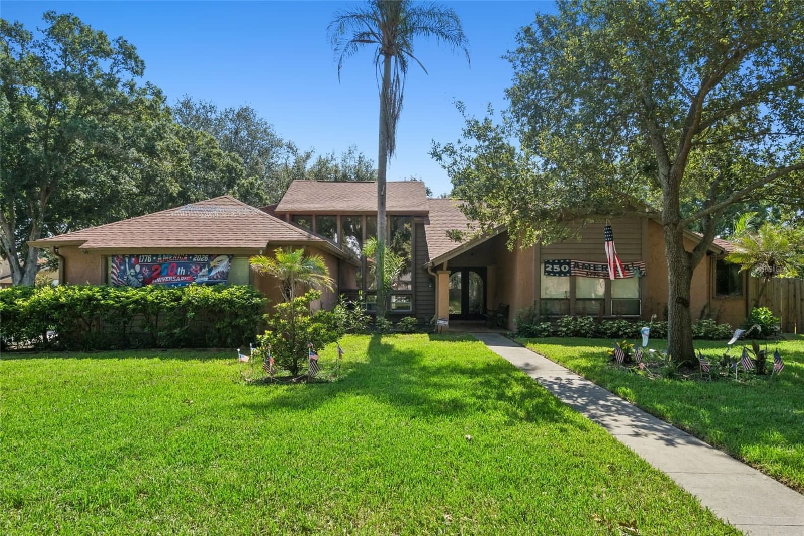 5405 BAYBROOK