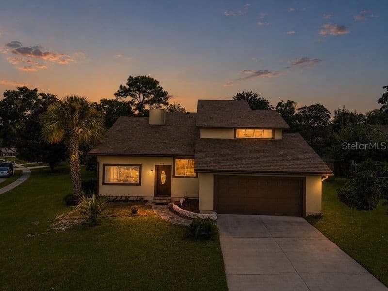 401 WOODVIEW