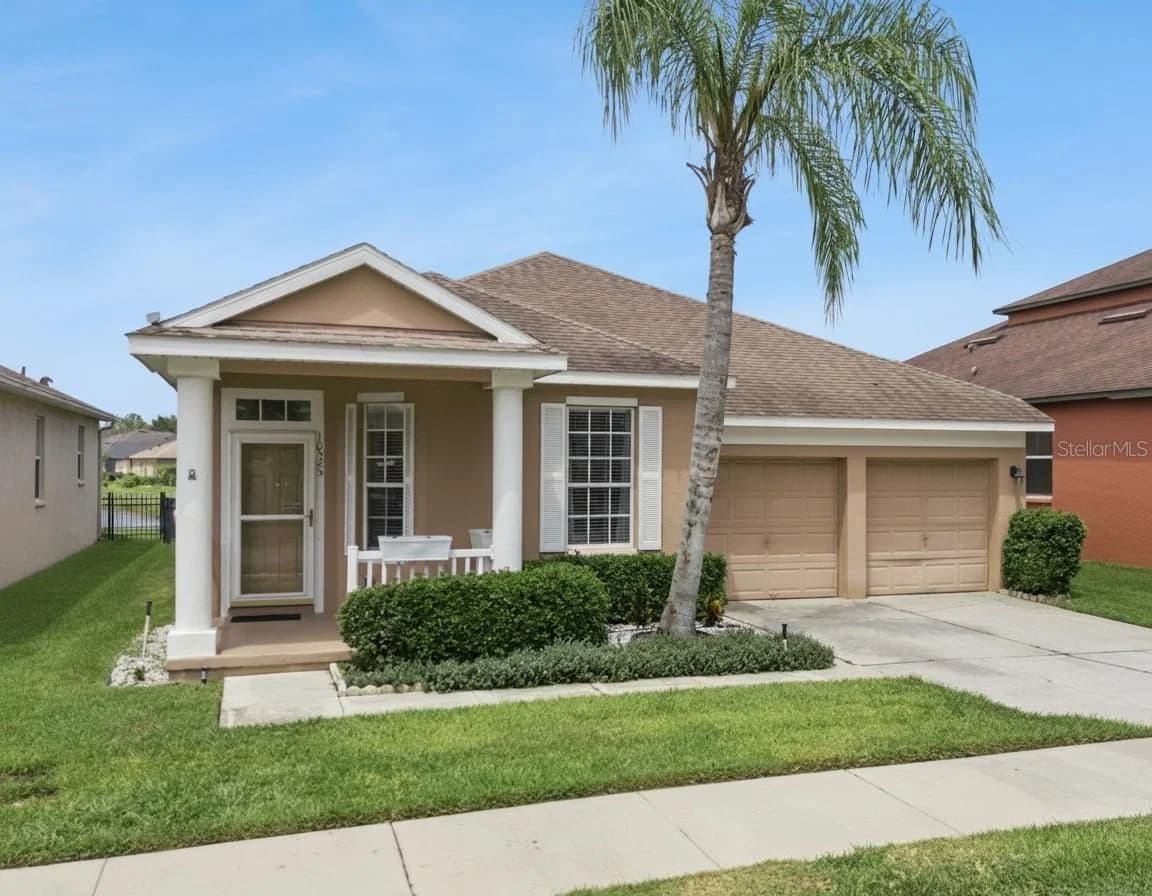 10525 EASTPARK LAKE