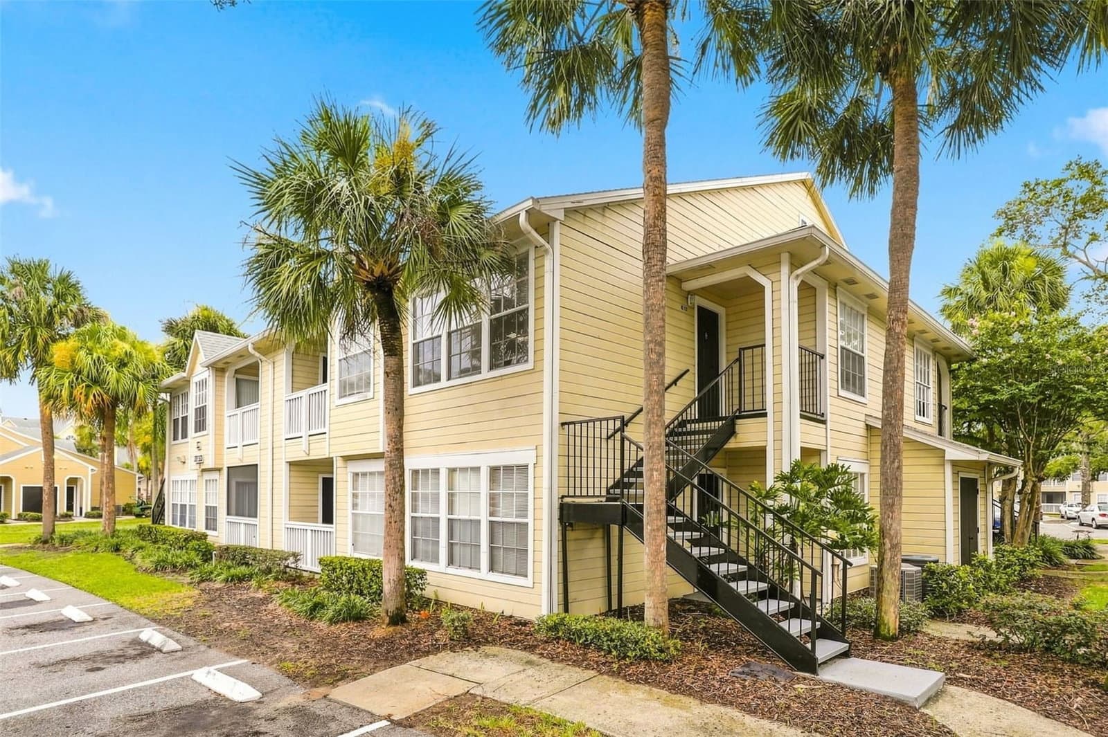 1085 HIAWASSEE