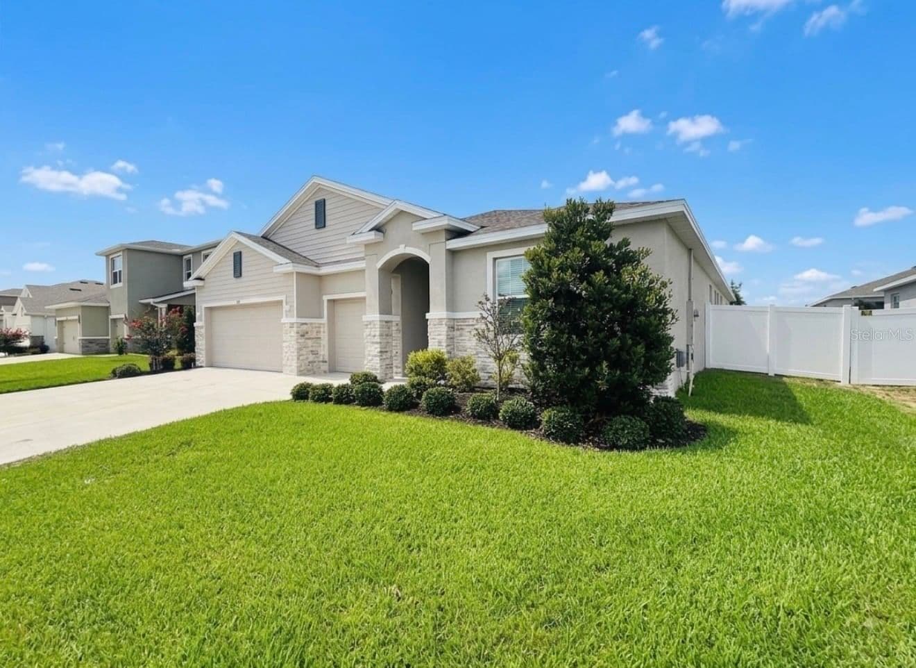 5811 80TH, Ocala, FL