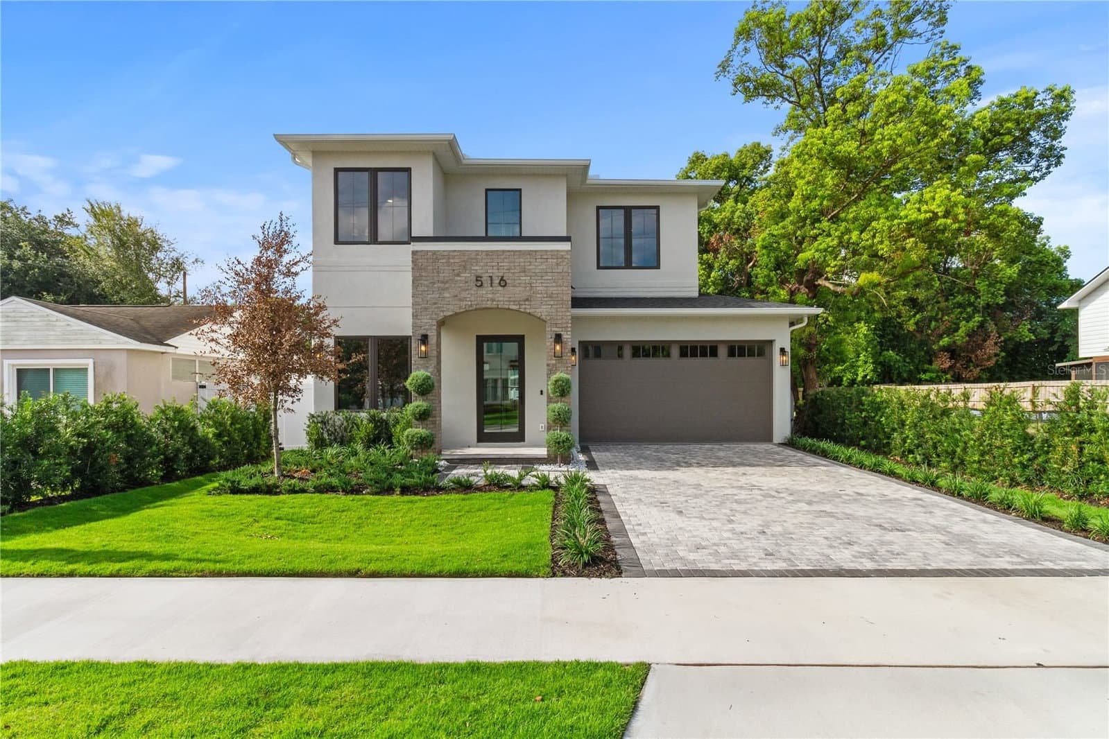 516 CLAYTON