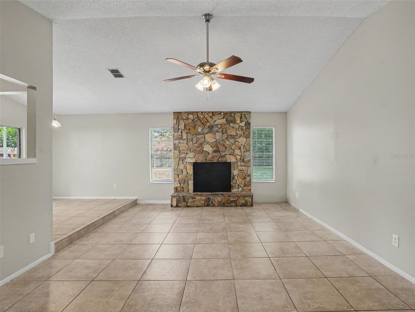 3329 FOX RIDGE