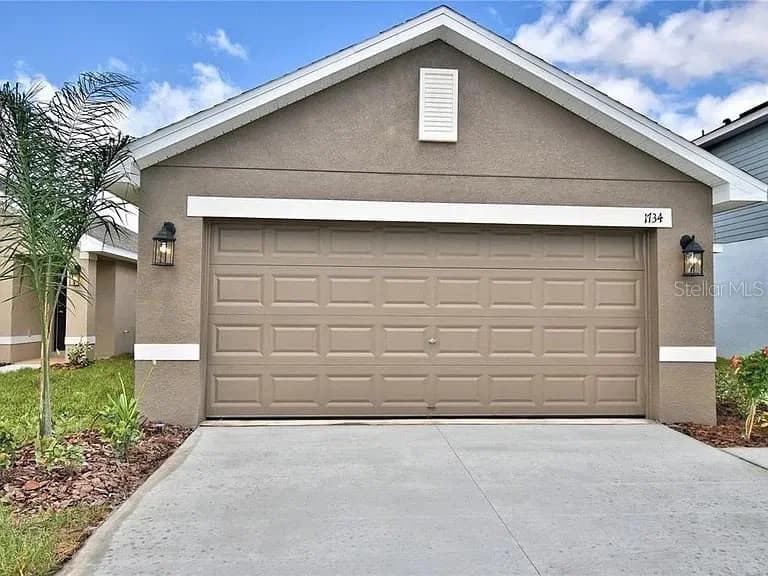 Address on request, Winter Haven, FL
