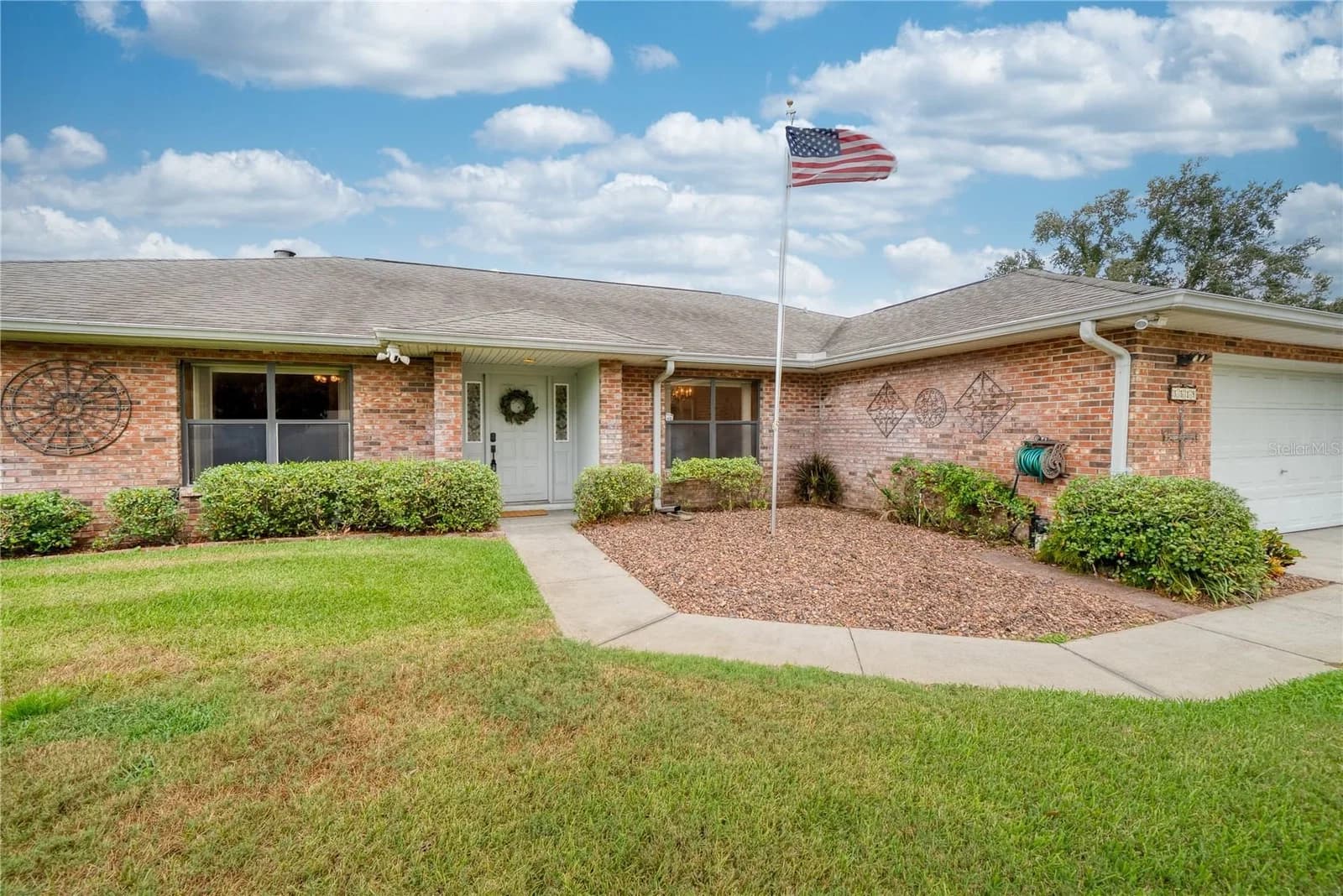 5519 LAKE MARY JESS SHORES