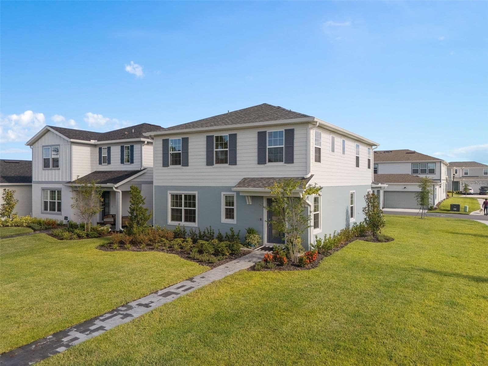 10876 WATERWOOD
