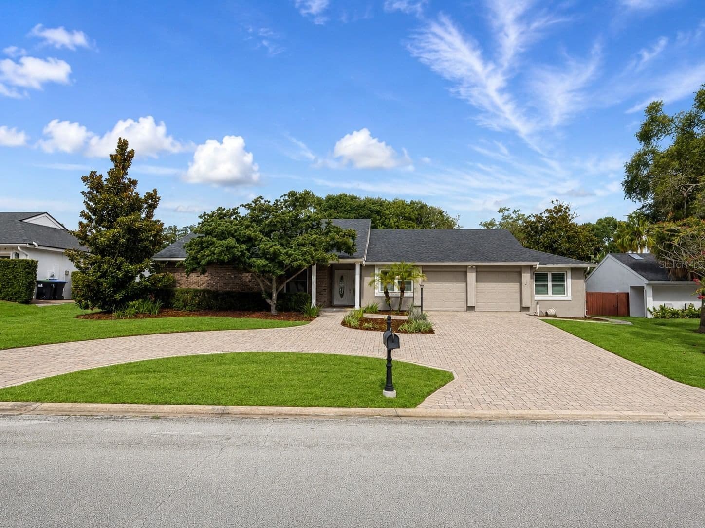 7449 SPARKLING LAKE