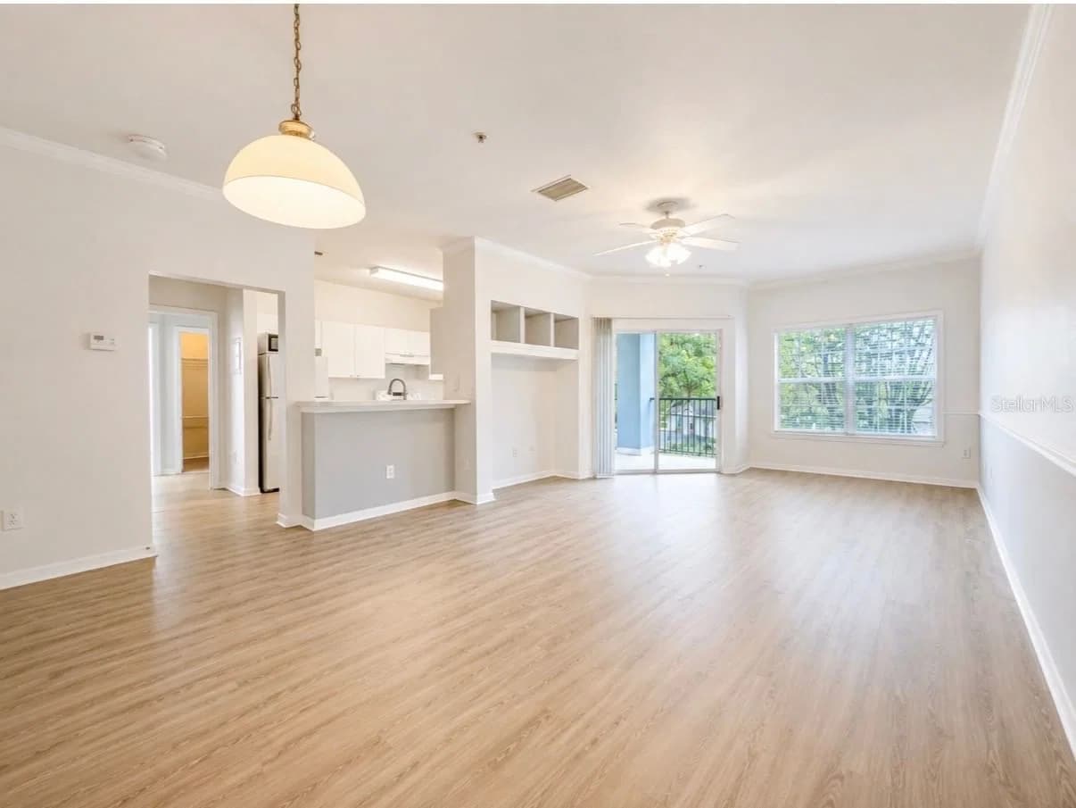 3589 CONROY