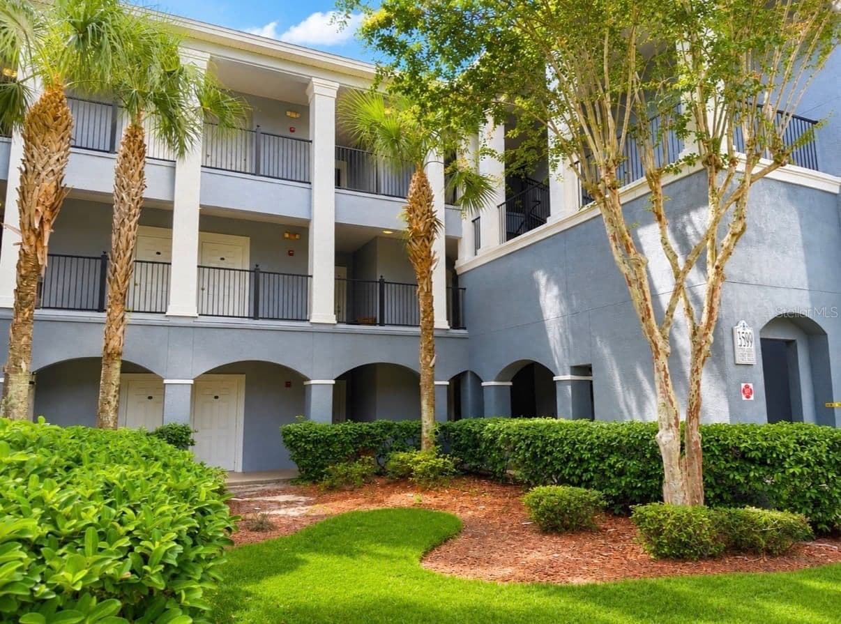 3589 CONROY