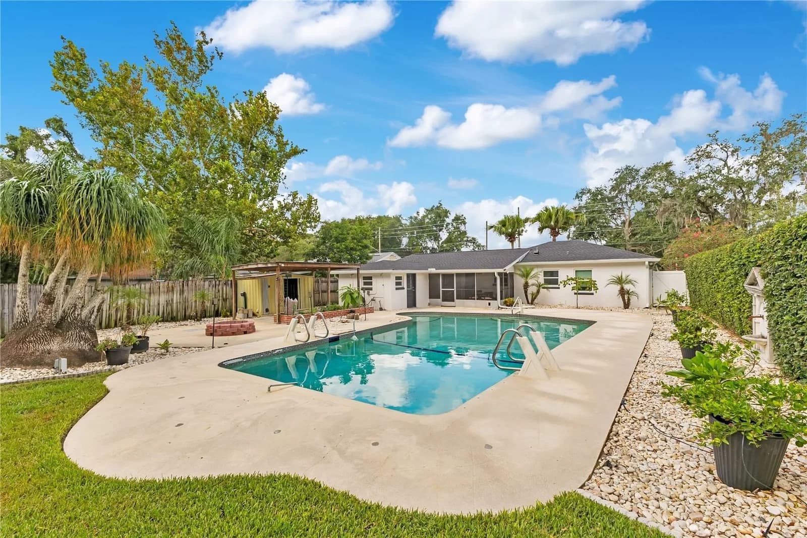 3615 SUMMERLIN