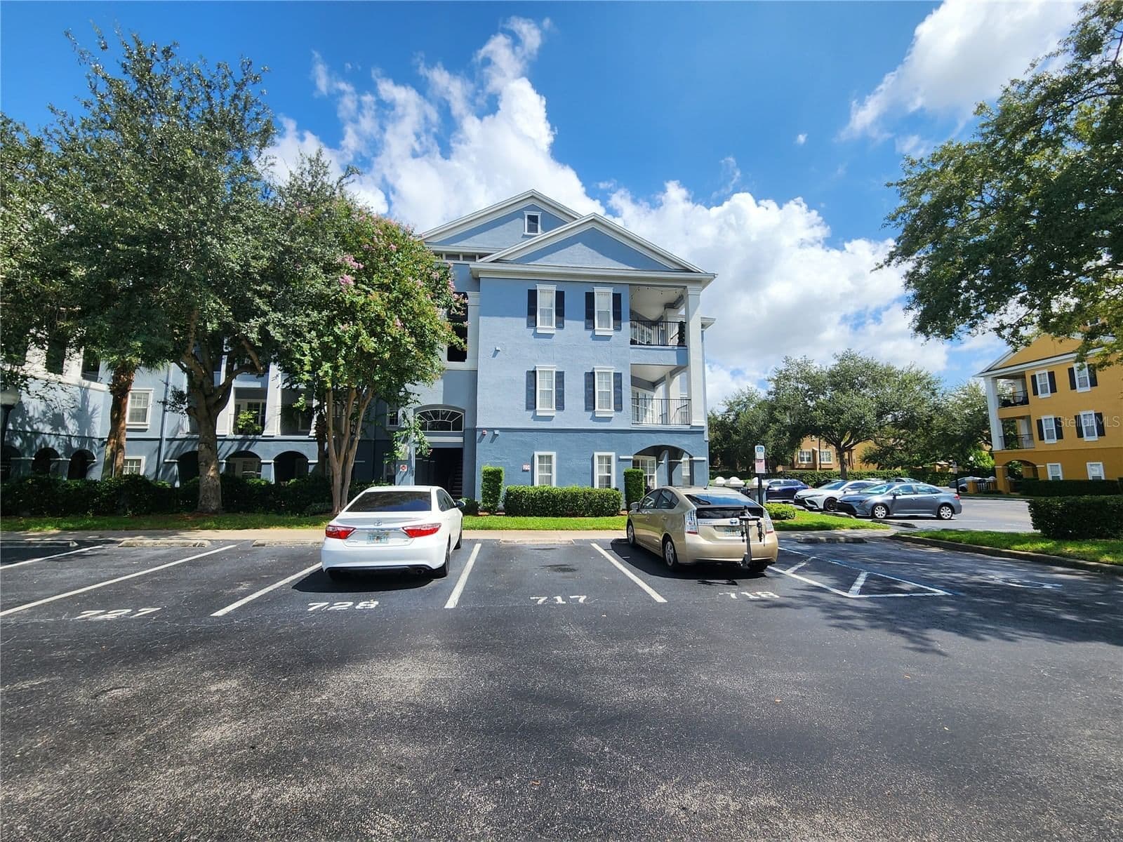 3621 CONROY