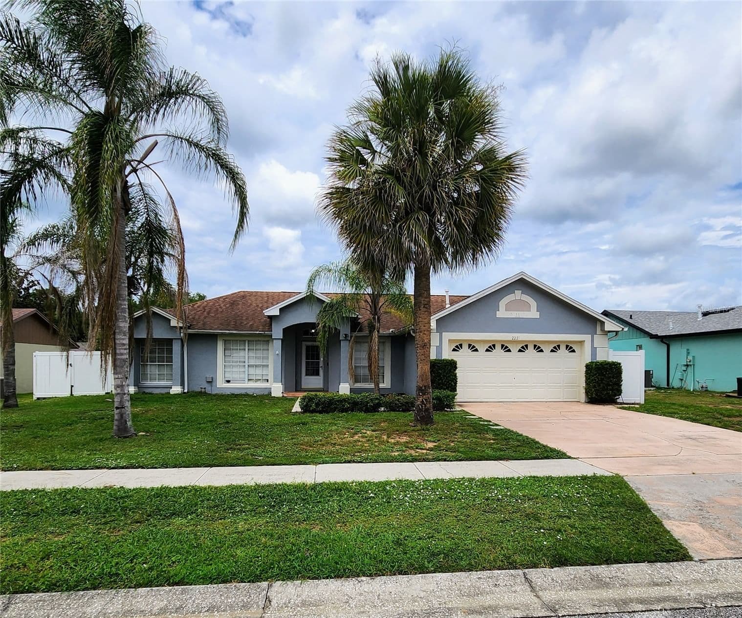 2221 KIWI, Clermont, FL