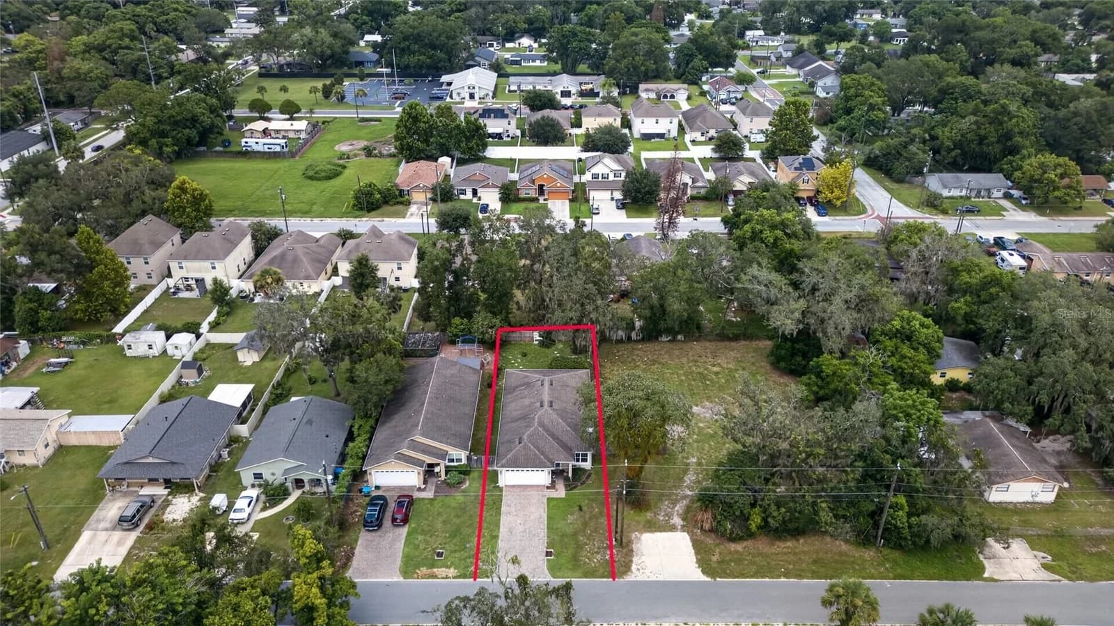 559 MAGNOLIA