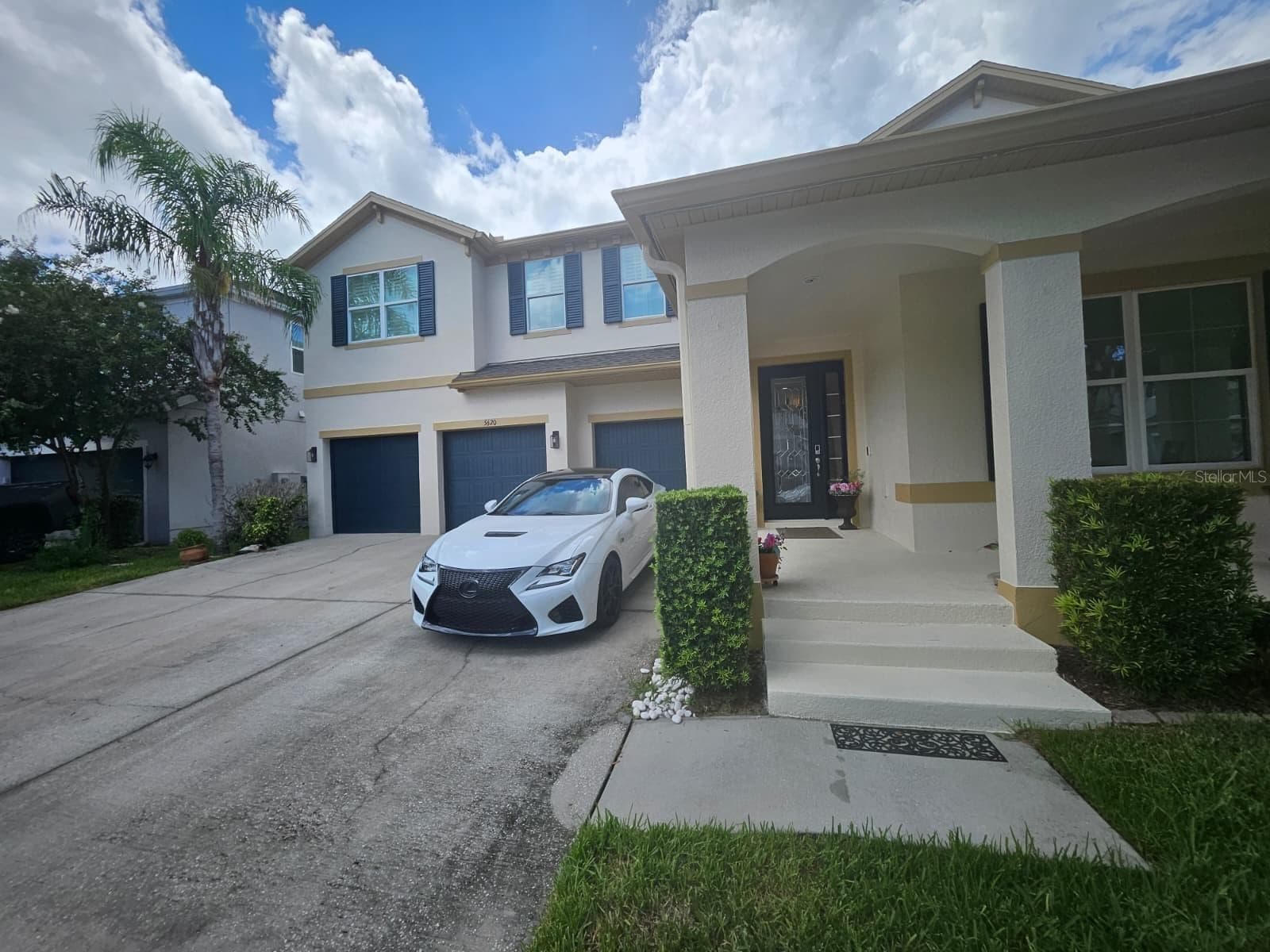 5620 MANGROVE COVE