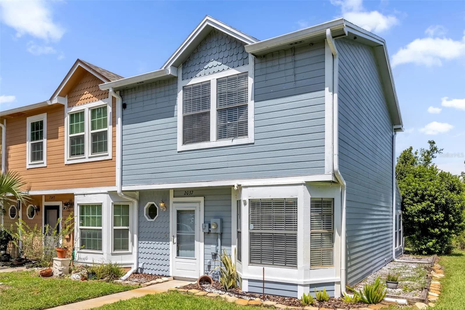 2037 WATERLEAF