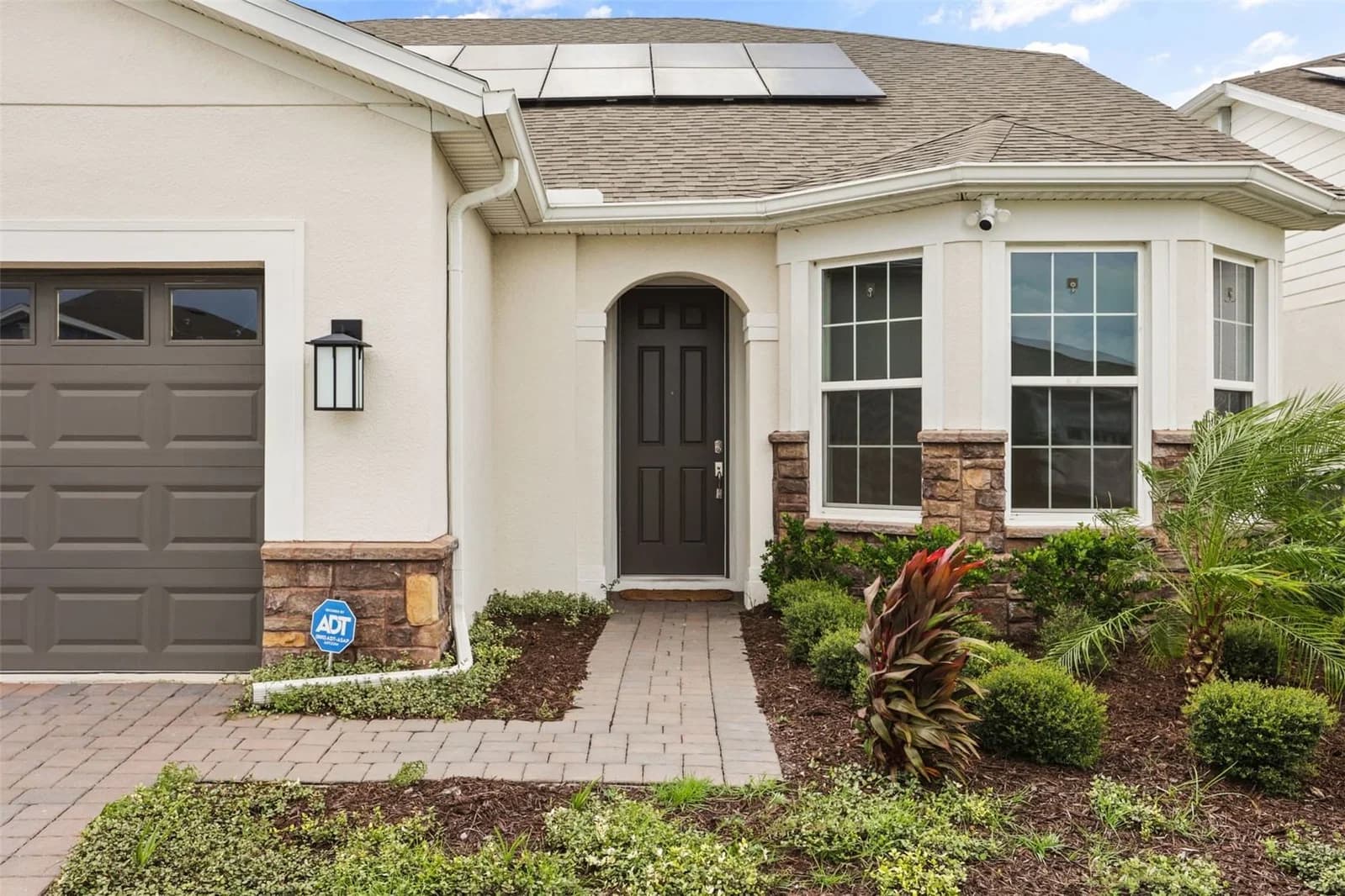 13355 SUNNY RETREAT