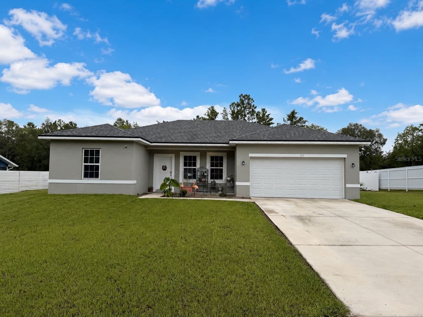 835 MARION OAKS