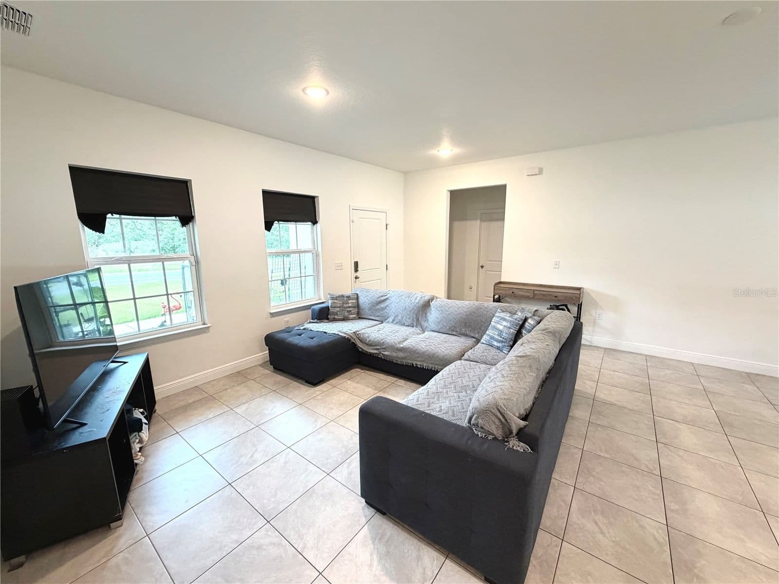 835 MARION OAKS