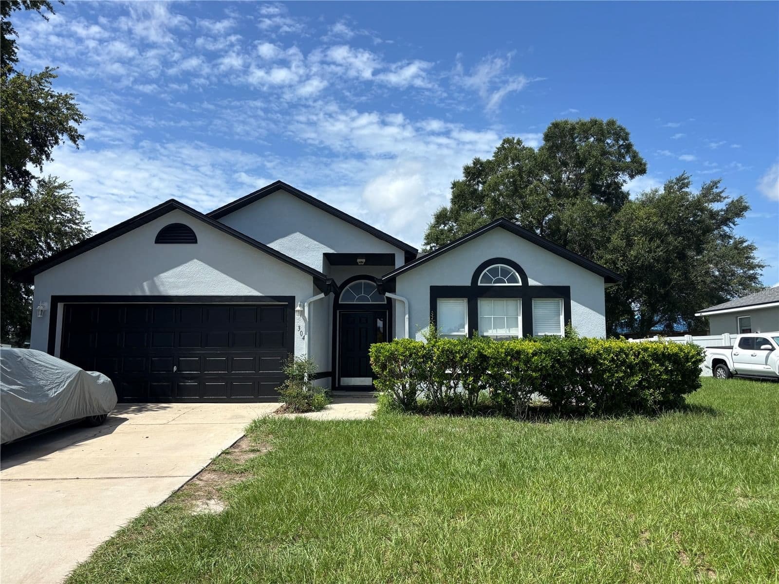304 MARION OAKS