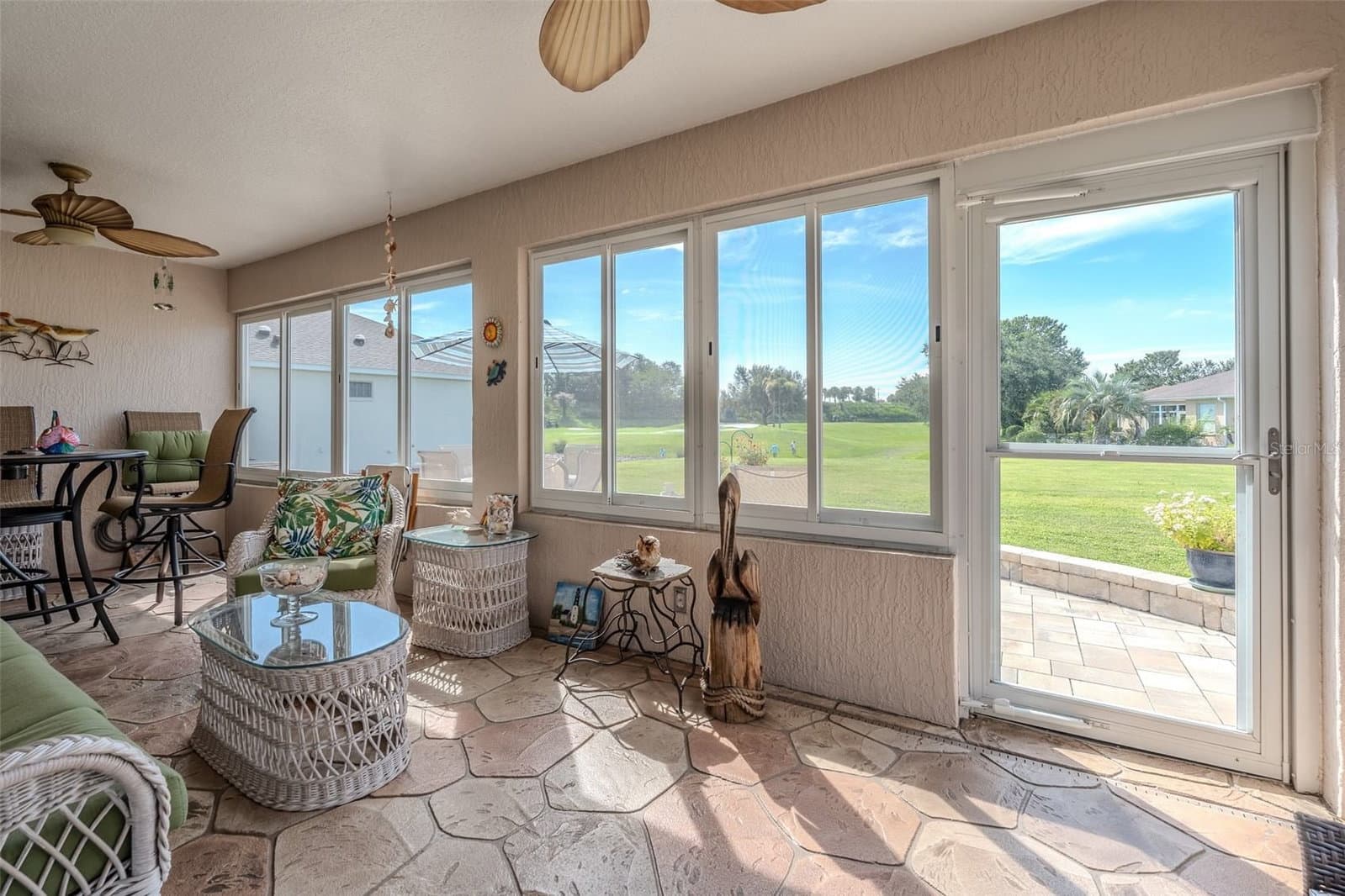 15541 11TH TERRACE