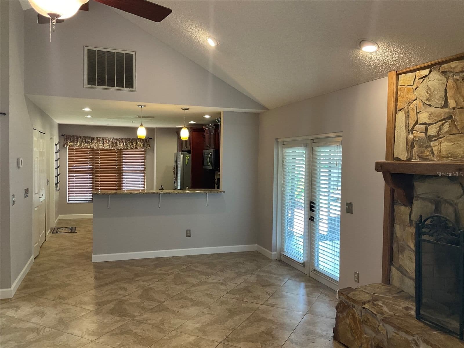 4273 STAFFORD