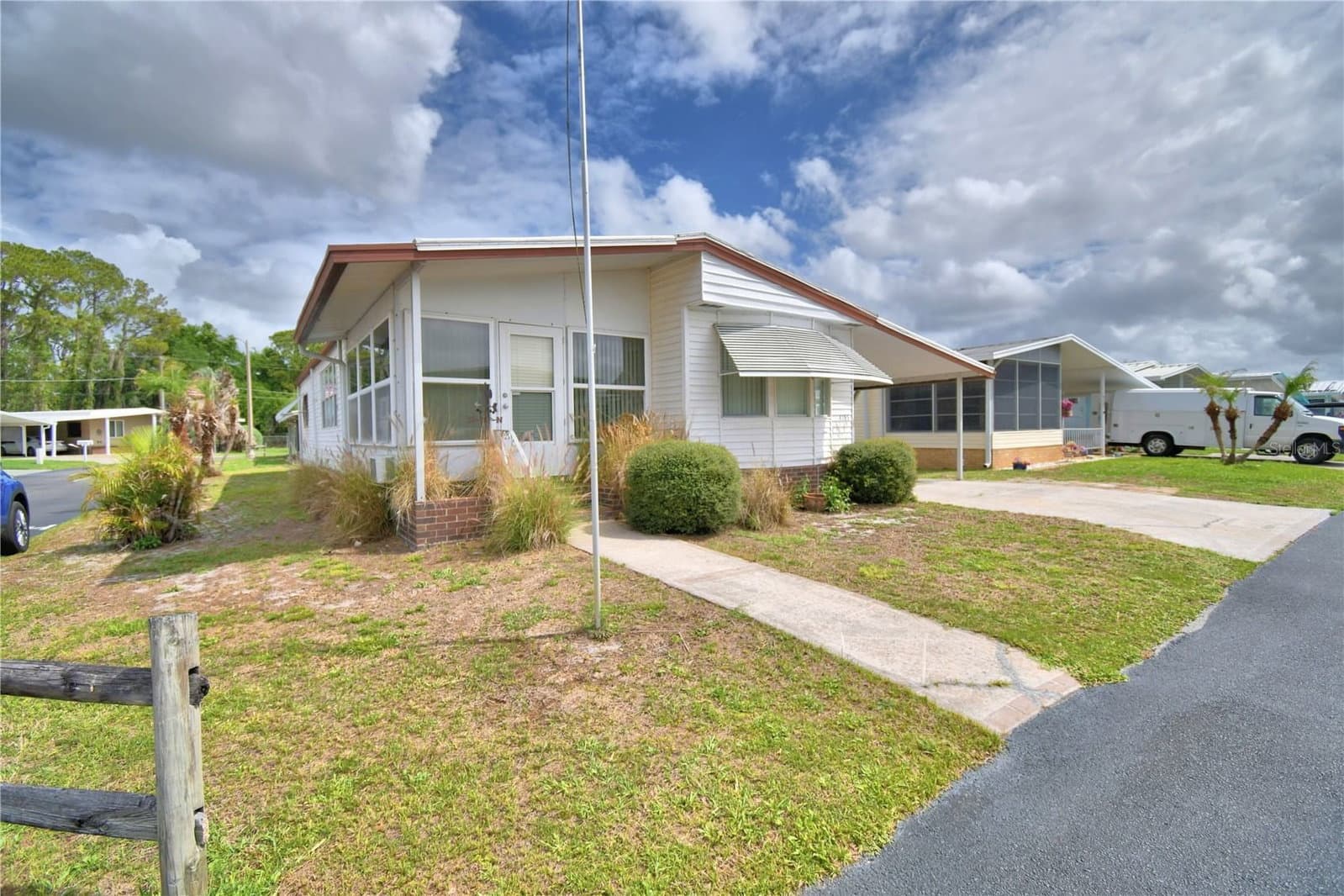 4155 SPRUCEWOOD