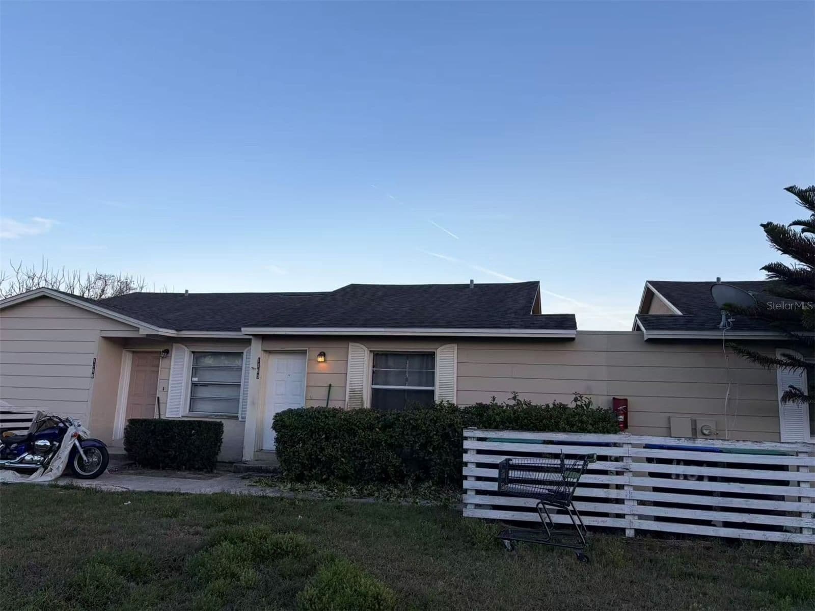 1160 WOODMAN