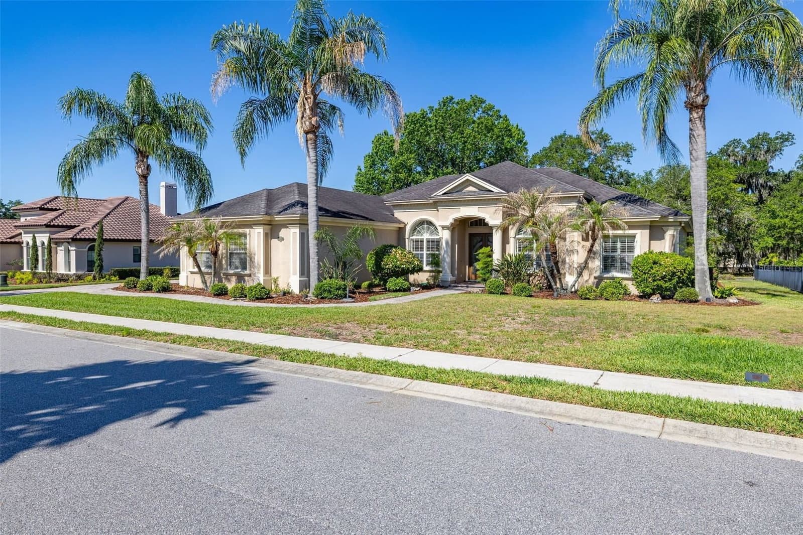 6535 EAGLE RIDGE