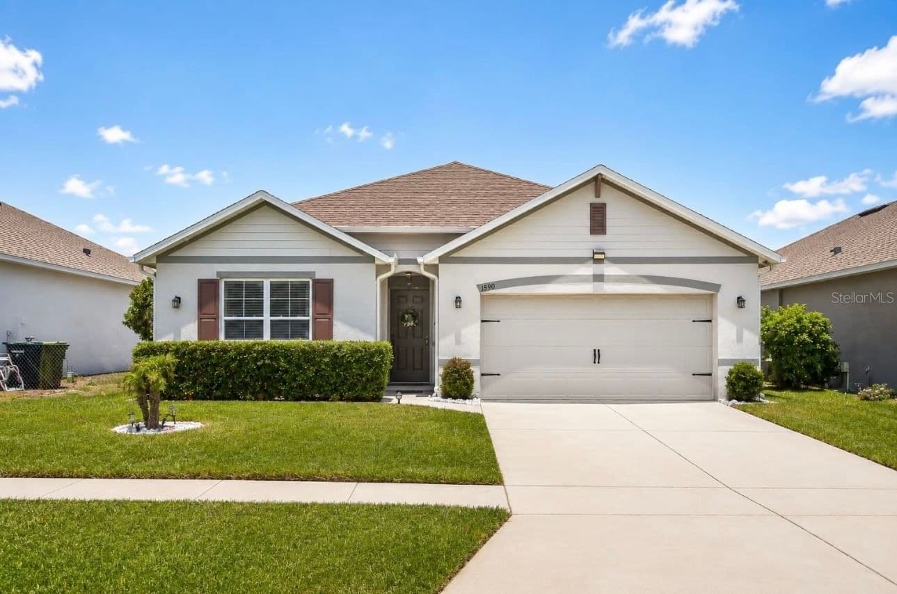 3155 COUNTRY CLUB