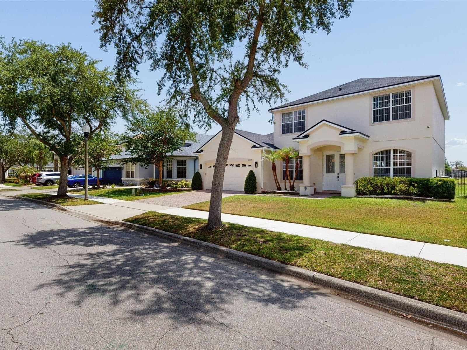 6609 LAKE PEMBROKE