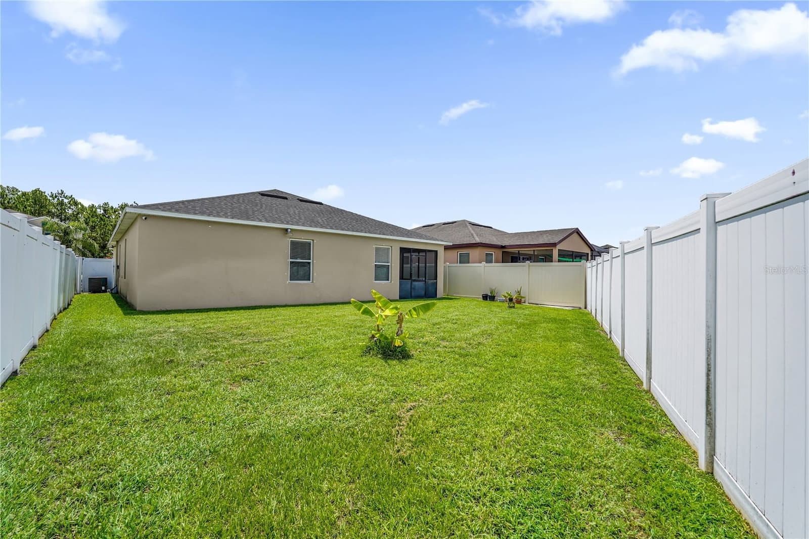 3467 JULIUS ESTATES