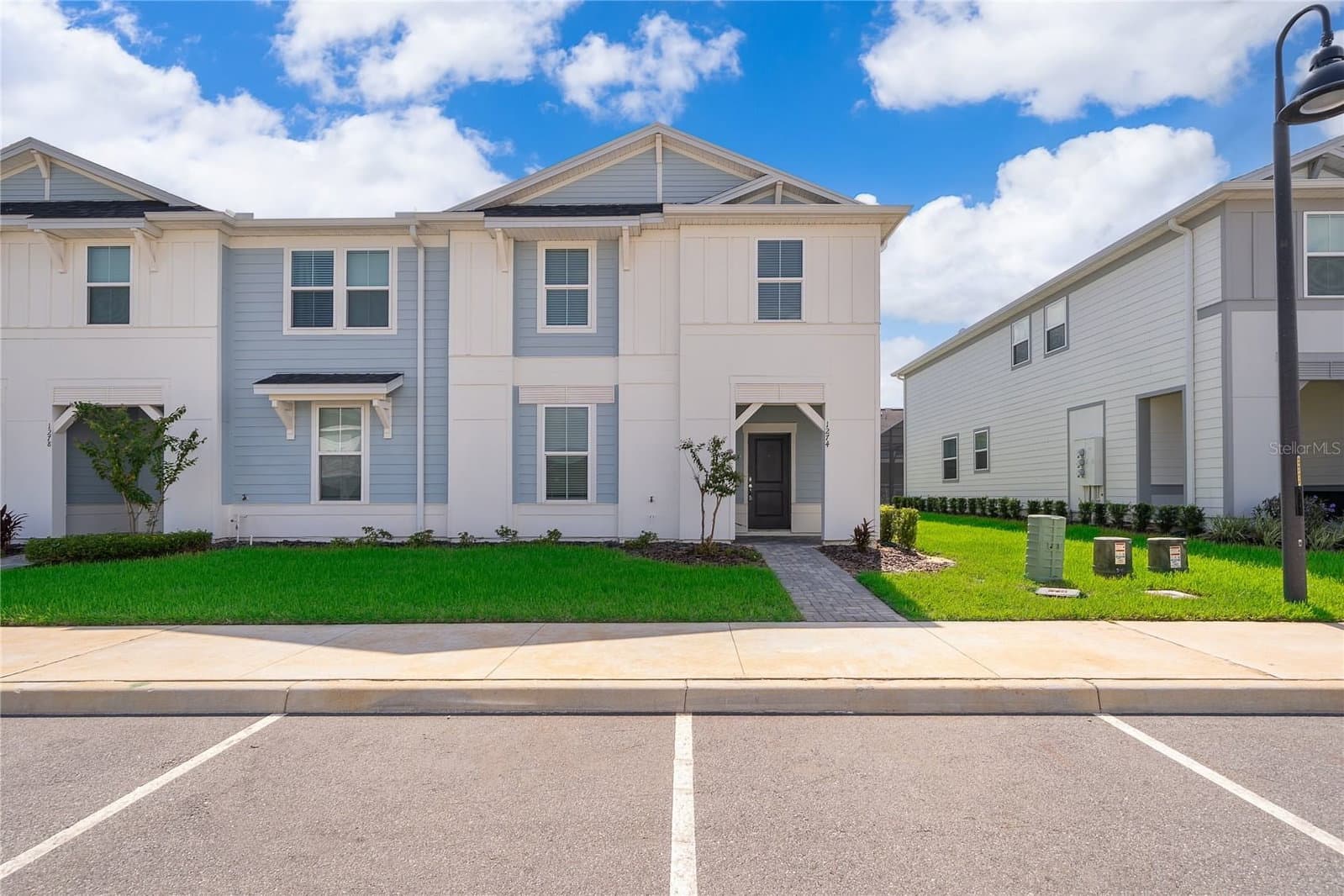 1274 SHORESIDE