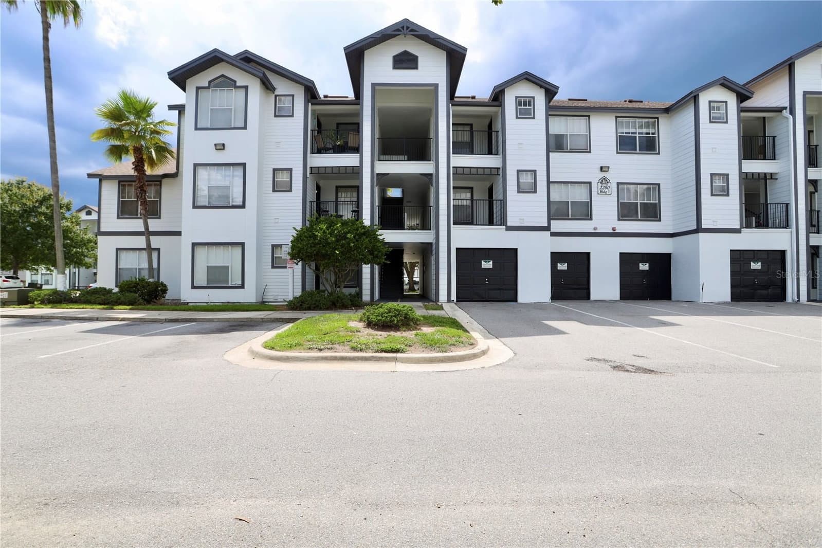 2207 ANTIGUA