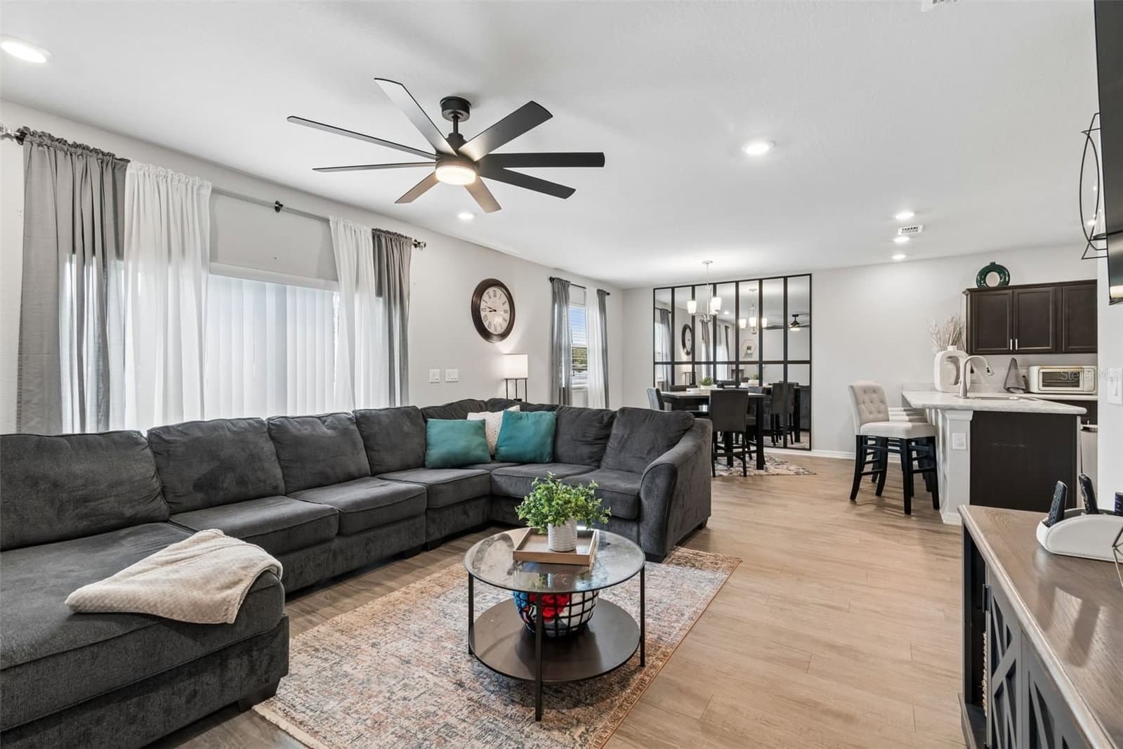 6396 GARDNER