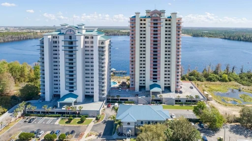 13415 BLUE HERON BEACH