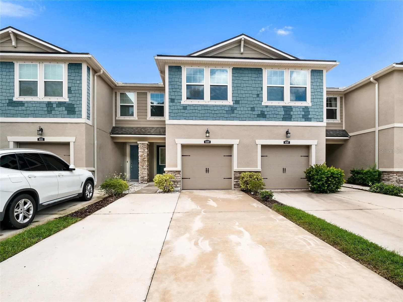 14309 PONDHAWK